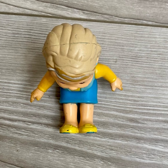 Fisher Price vintage MY FIRST DOLLHOUSE GRANDMA Grandparent 4" Family doll - Picture 3 of 6